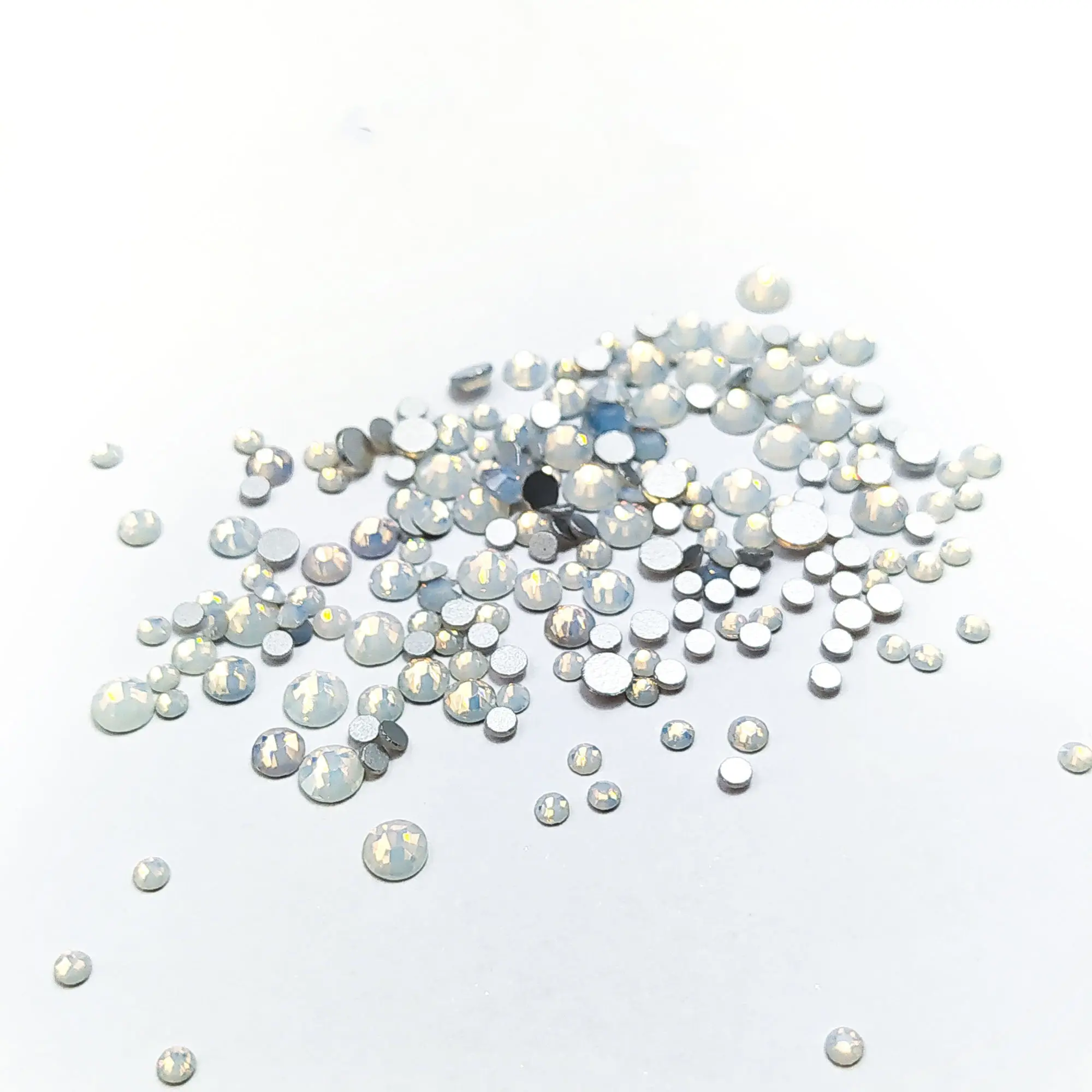 Mixcoco Multi Strass 350τμχ - Sombre Cosmetics - Sombre Cosmetics - - Τα Multi Strass Red 350τμχ είναι strass με λάμψη που θα μαγνητίσει όλα τα βλέμματα! Mixcoco Multi Strass 350τμχ - Sombre Cosmetics - Sombre Cosmetics -